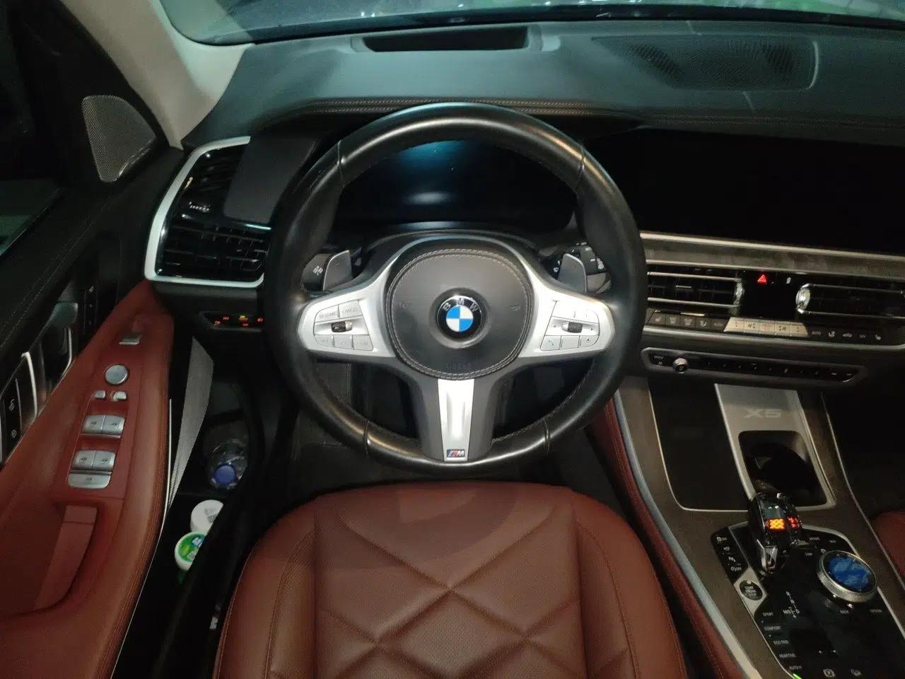 BMW X5 2022 Restyled xDrive 30Li Luxury Version M Sport Package — миниатюра 7