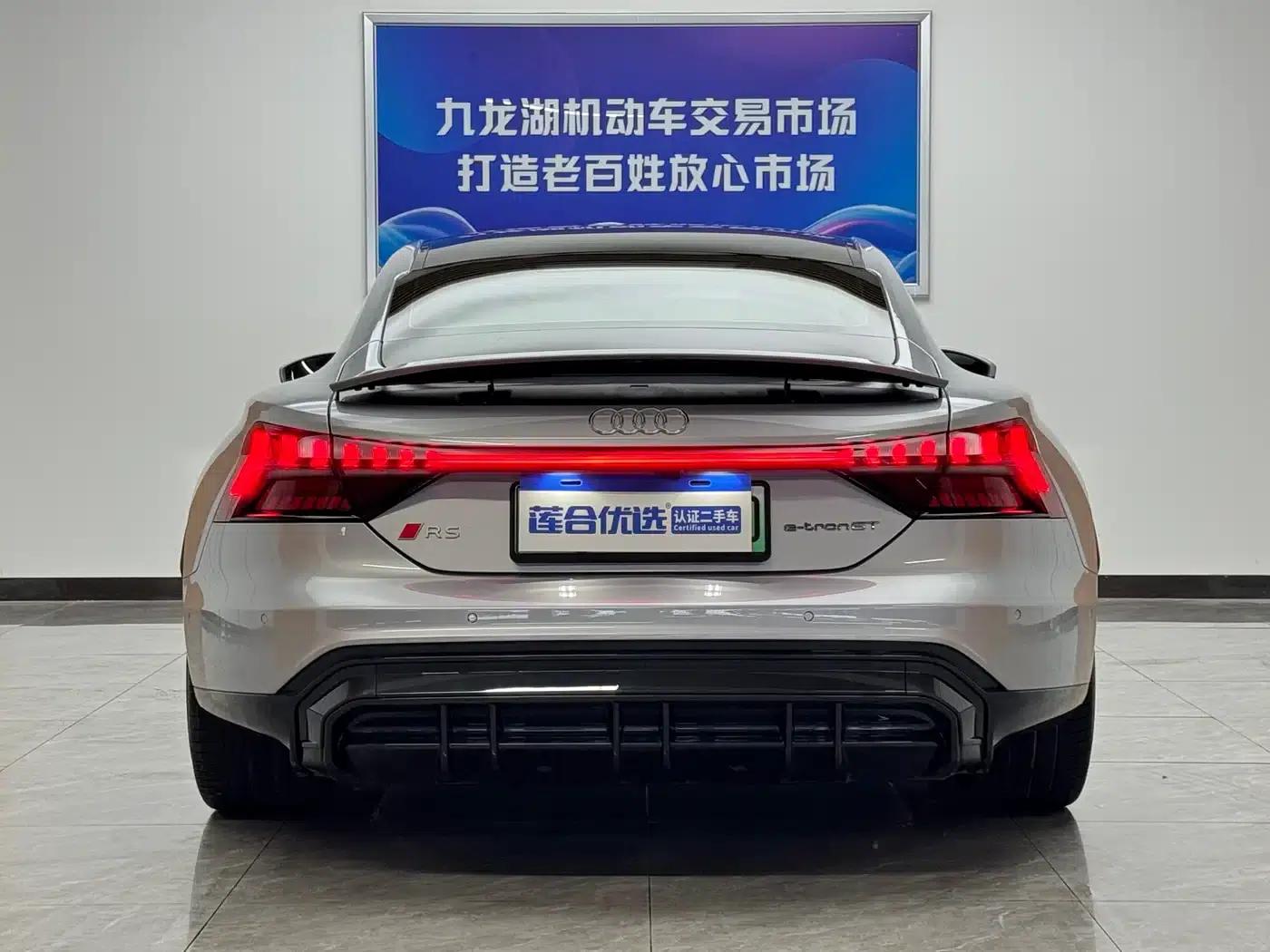 Audi e-tron GT 2023 Base Model — миниатюра 5