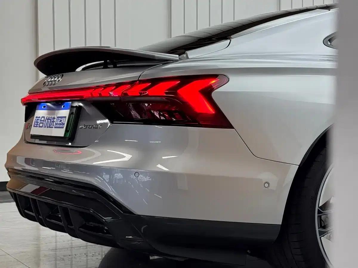 Audi e-tron GT 2023 Base Model — миниатюра 8