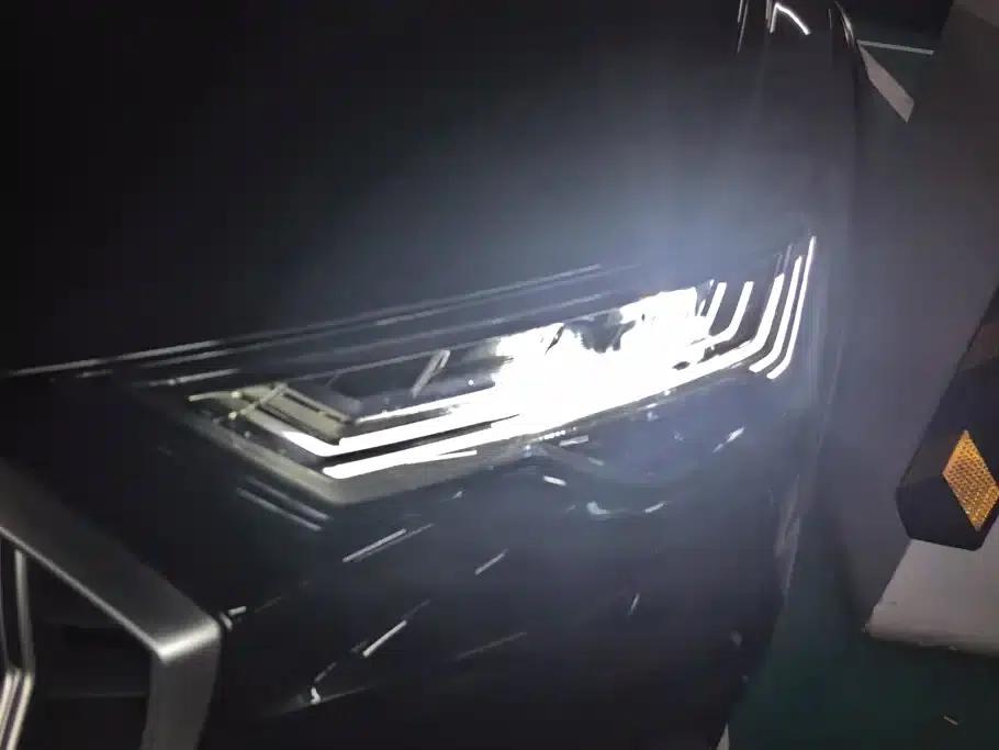 2020 Audi A6 allroad quattro Explorer 55 TFSI Premium Off-Road Model (Imported) — миниатюра 5