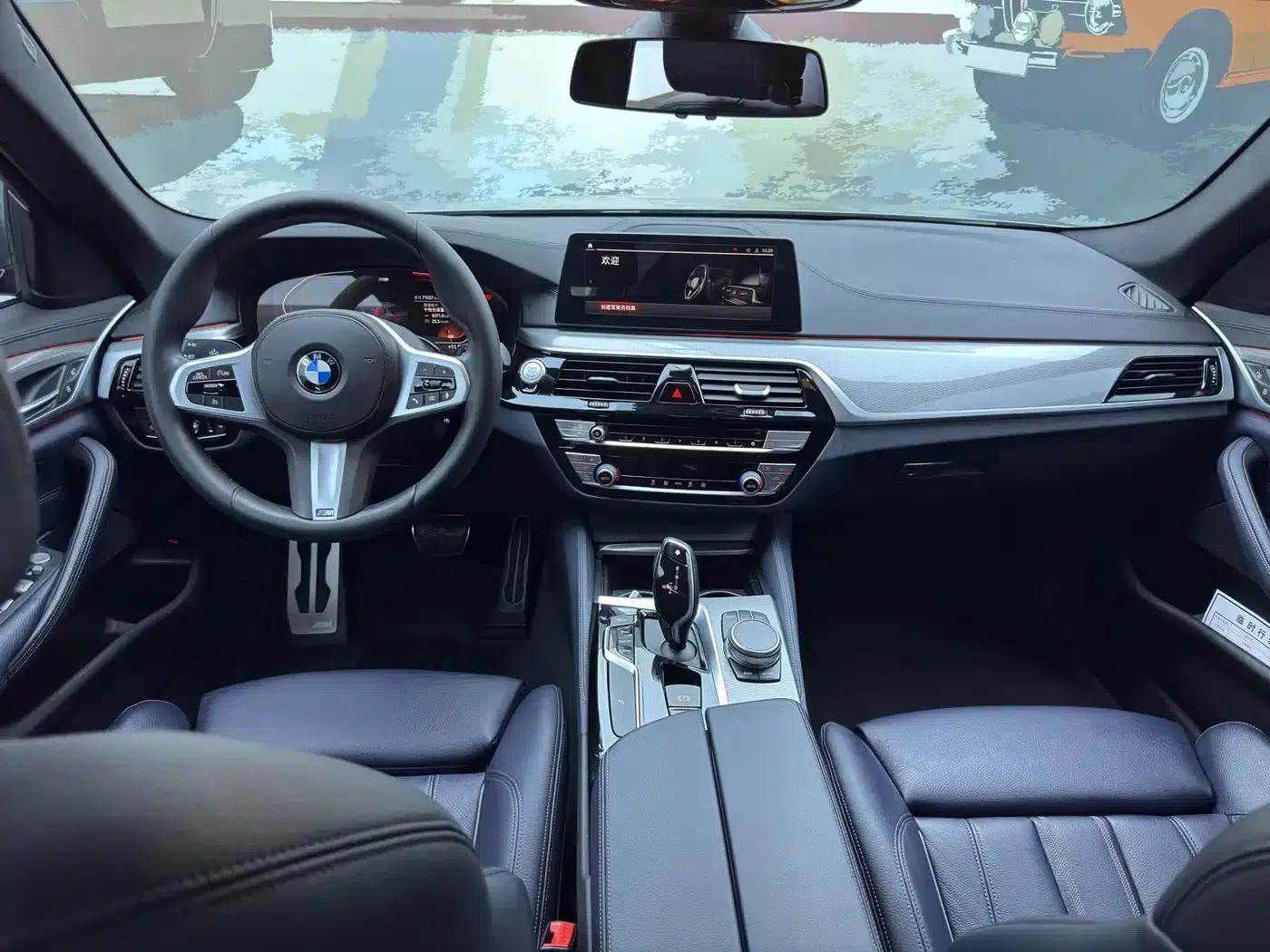 BMW 5 Series (Imported) 2020 525i M Sport Package — миниатюра 15