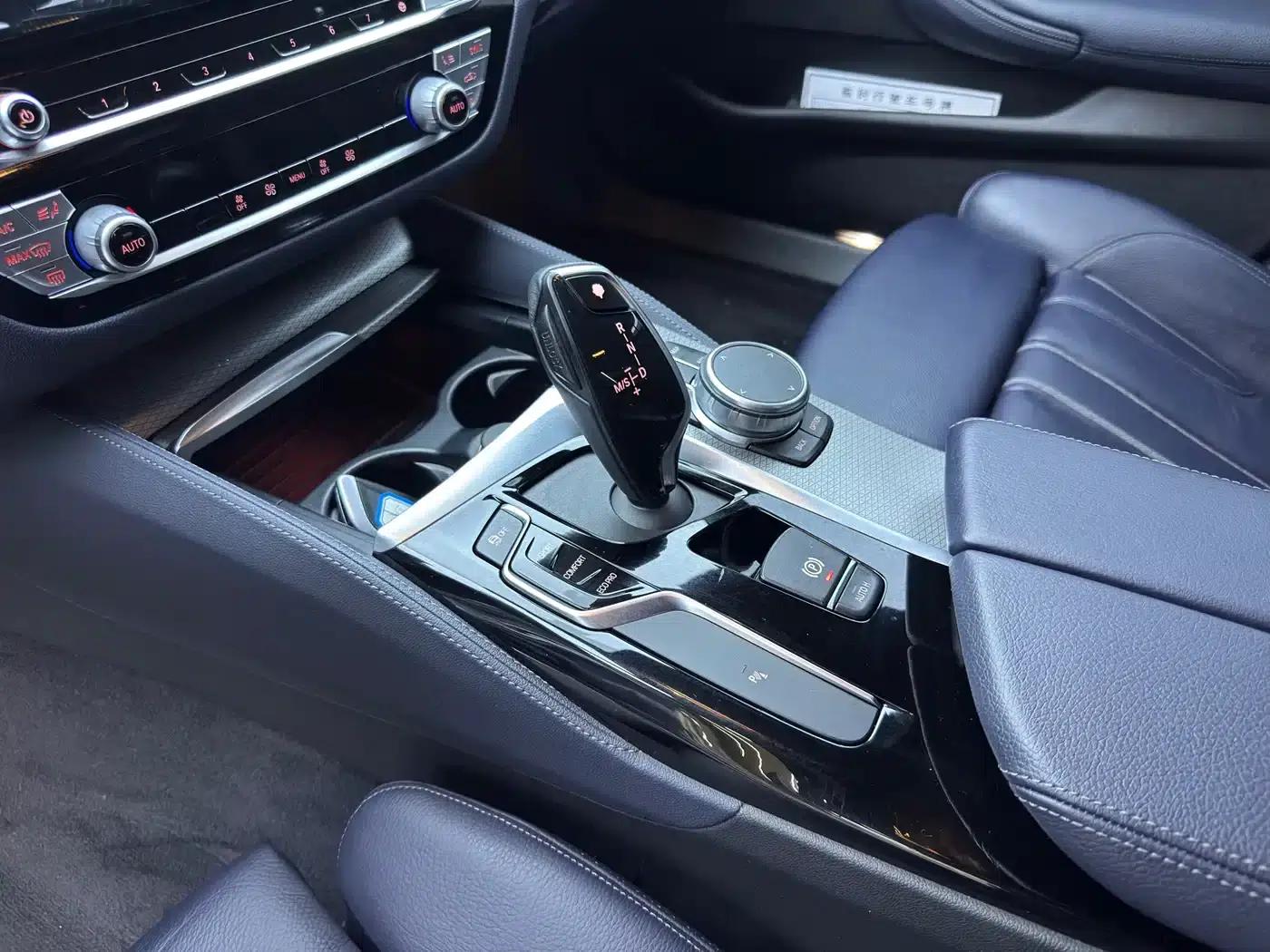 BMW 5 Series (Imported) 2020 525i M Sport Package — миниатюра 19