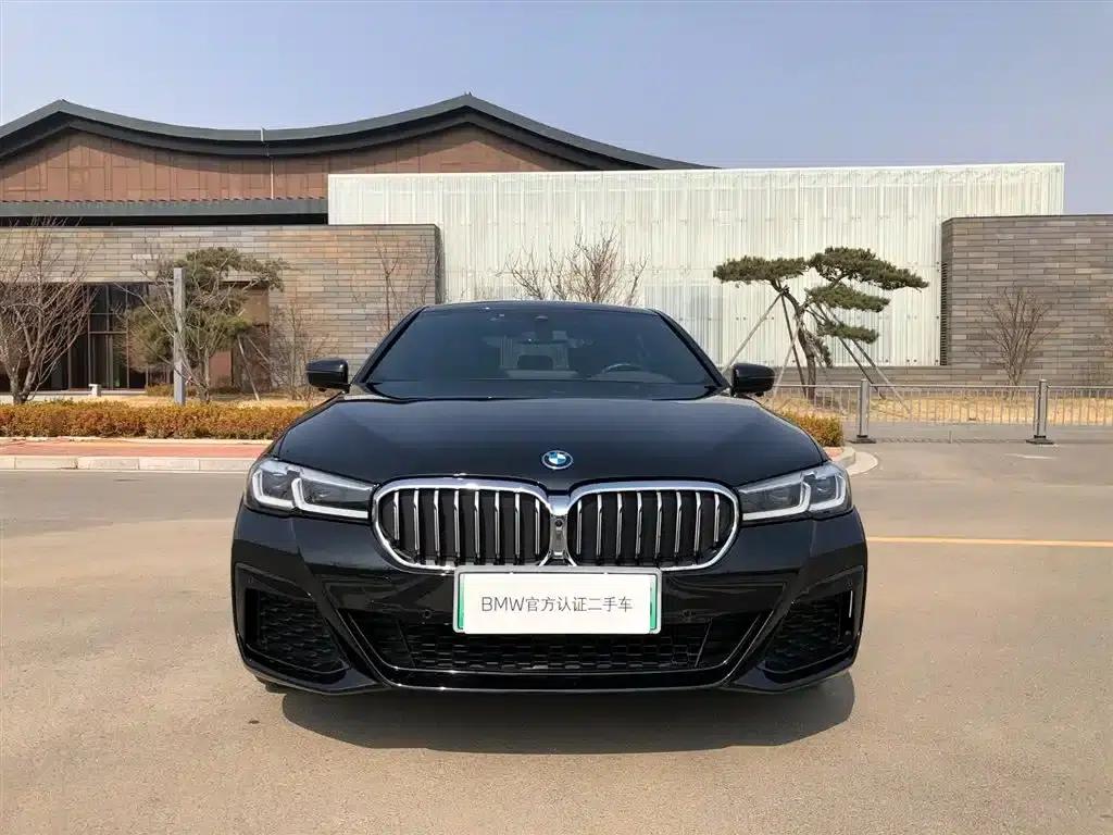 BMW 5 Series PHEV 2022 535Le M Sport Package — миниатюра 2