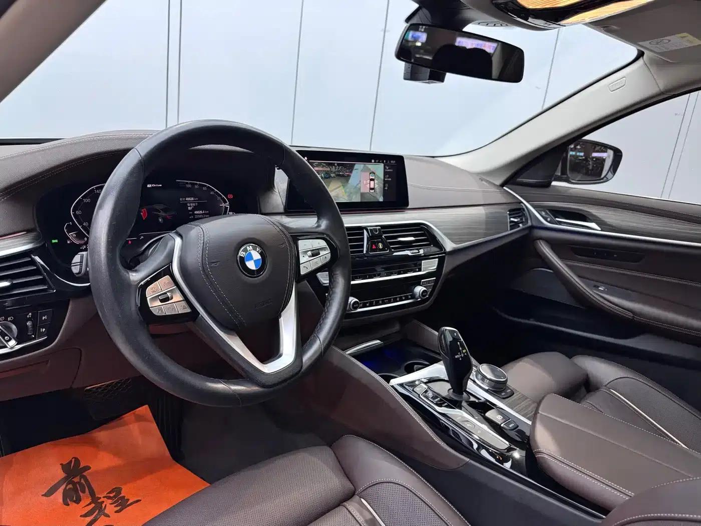 BMW 5 Series PHEV 2020 530Le Pioneer Edition — миниатюра 8