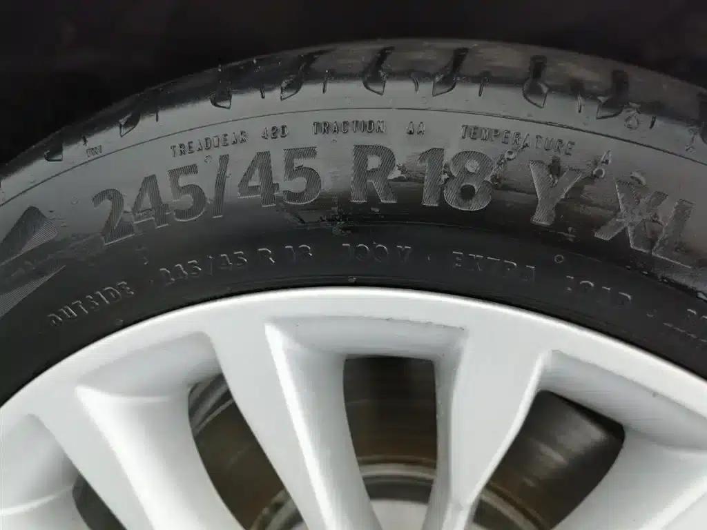 BMW 5 Series PHEV 2020 Mileage Upgrade Edition 530Le Luxury Package — миниатюра 24