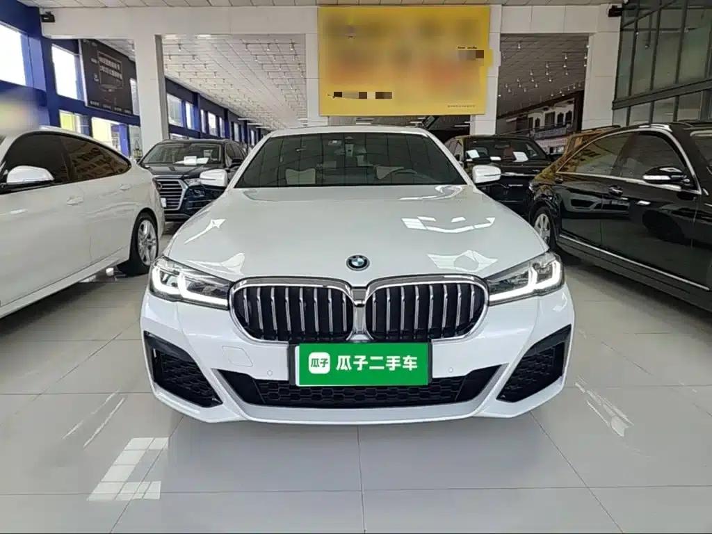 BMW 5 Series PHEV 2022 Facelift 535Le M Sport Package — миниатюра 3