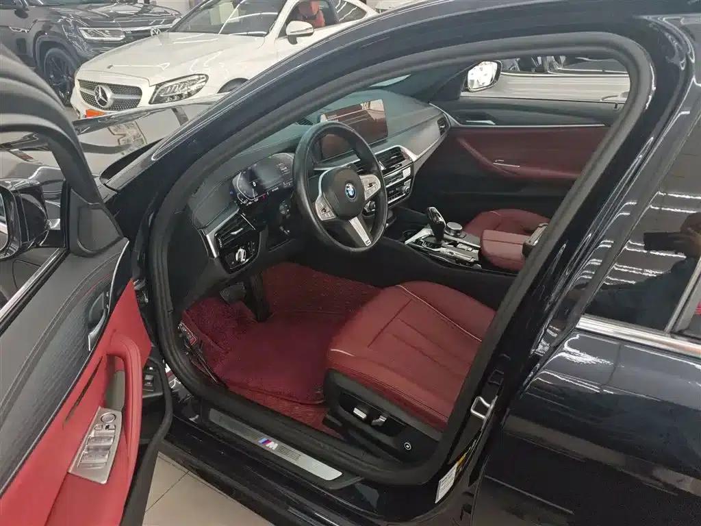 BMW 5 Series PHEV 2021 535Le Pioneer Edition M Sport Package — миниатюра 15