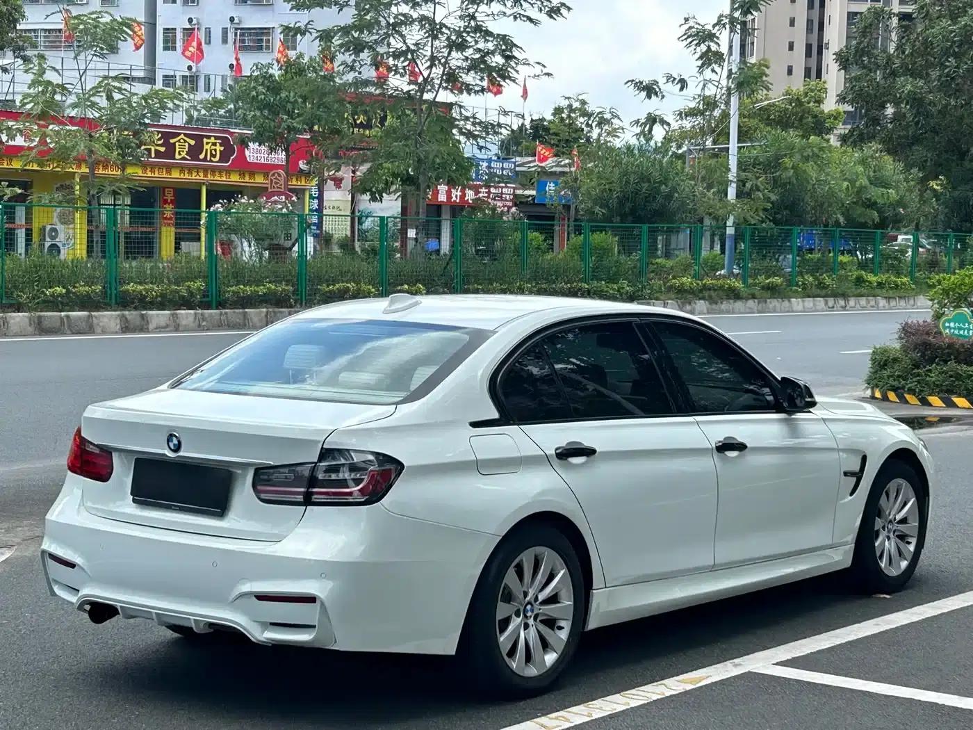 BMW 3 Series 2013 320Li Luxury Design Package — миниатюра 9