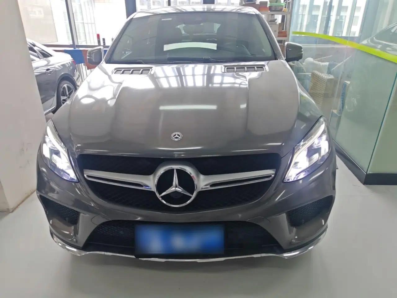 Mercedes-Benz GLE Coupe 2017 GLE 320 4MATIC Coupe SUV — миниатюра 2