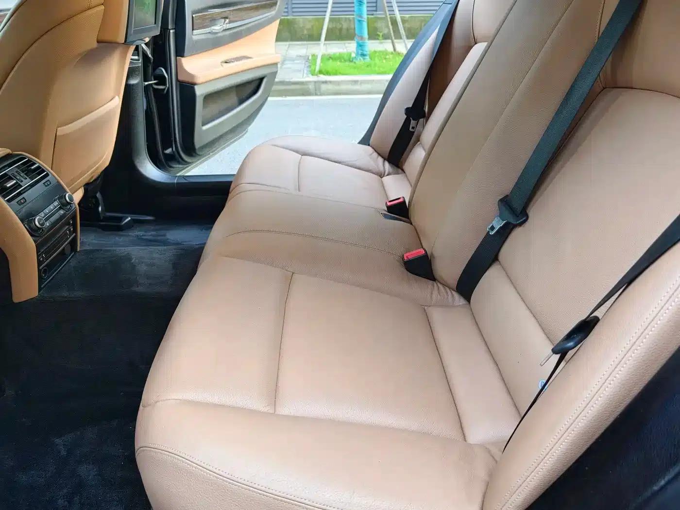BMW 7 Series 2009 740Li Luxury — миниатюра 11