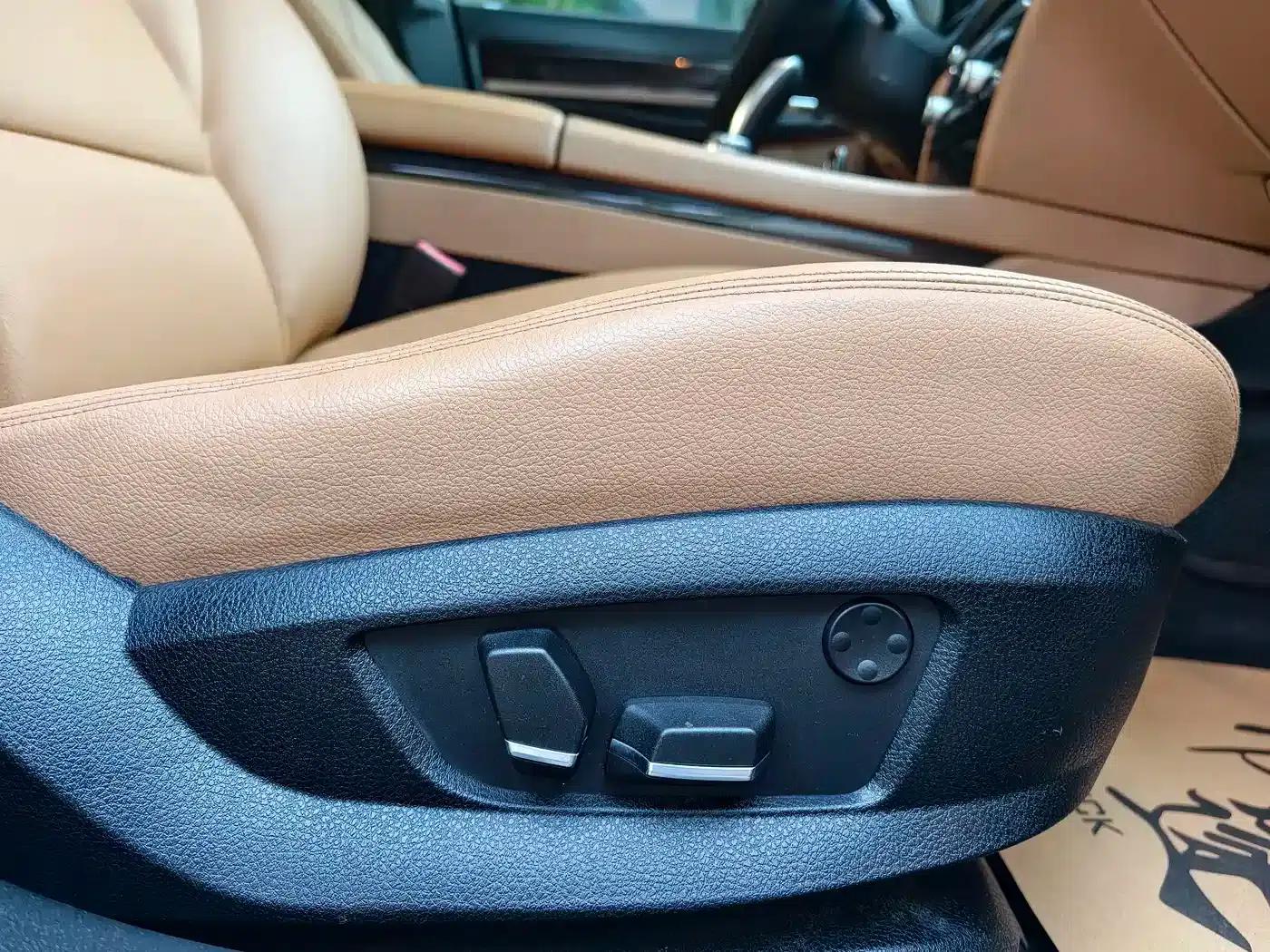 BMW 7 Series 2009 740Li Luxury — миниатюра 15
