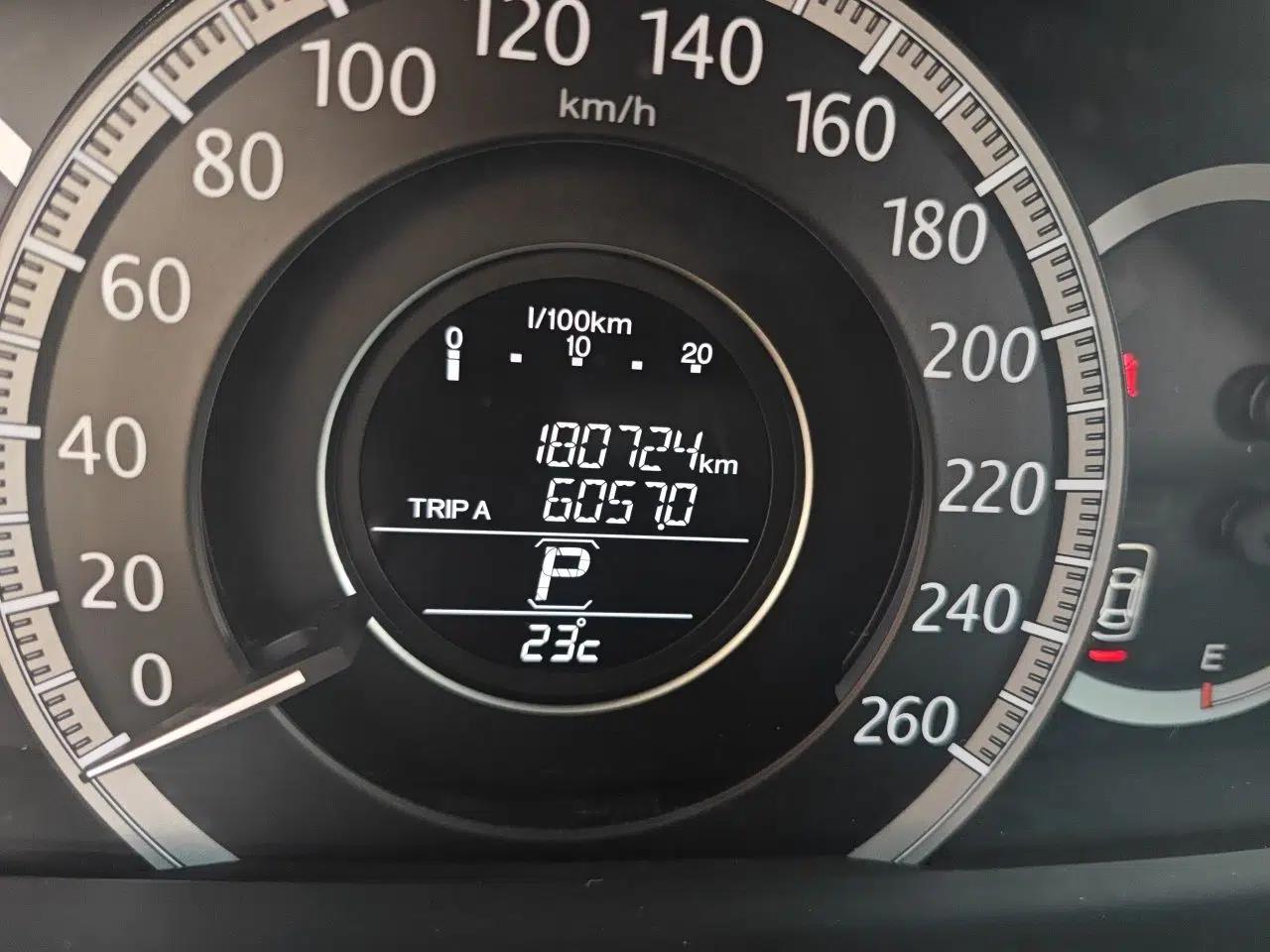 Honda Accord 2014 2.4L EX Luxury Edition — миниатюра 12