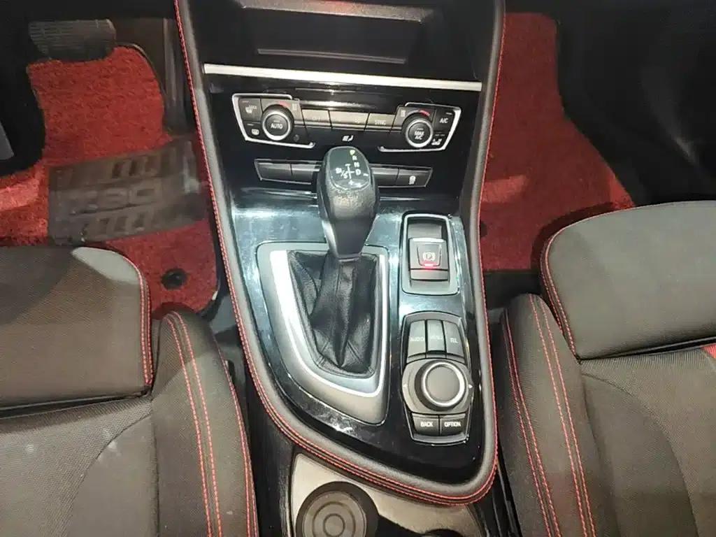 2015 BMW 2 Series Gran Tourer 218i Sport Design Package — миниатюра 14