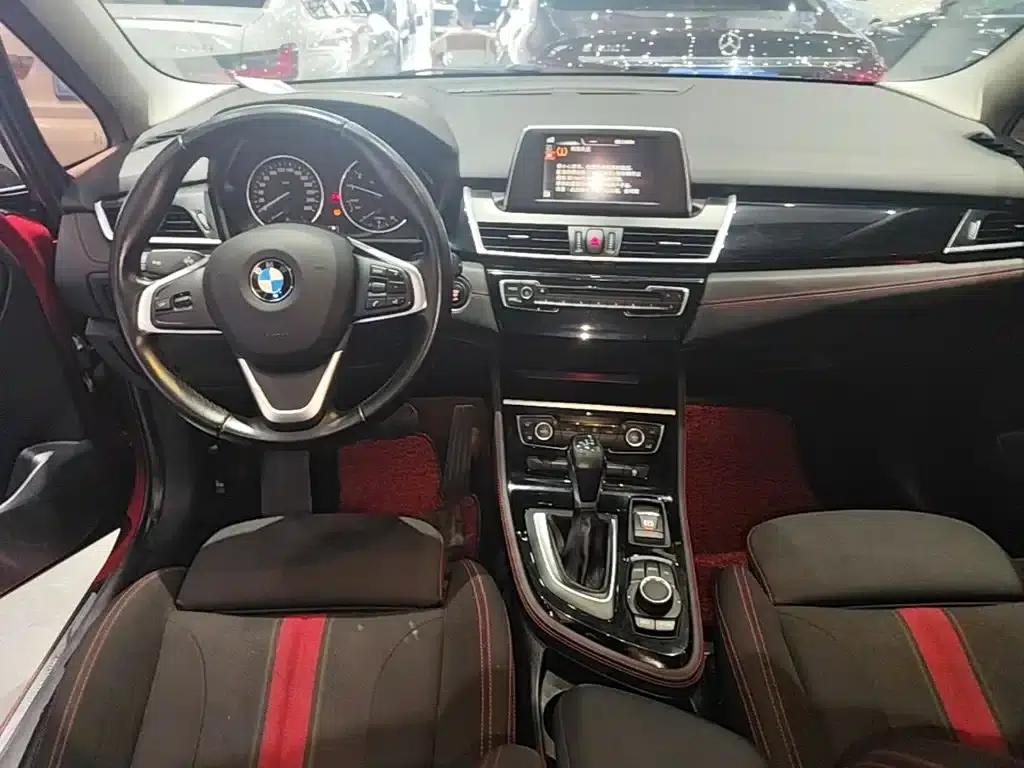 2015 BMW 2 Series Gran Tourer 218i Sport Design Package — миниатюра 10