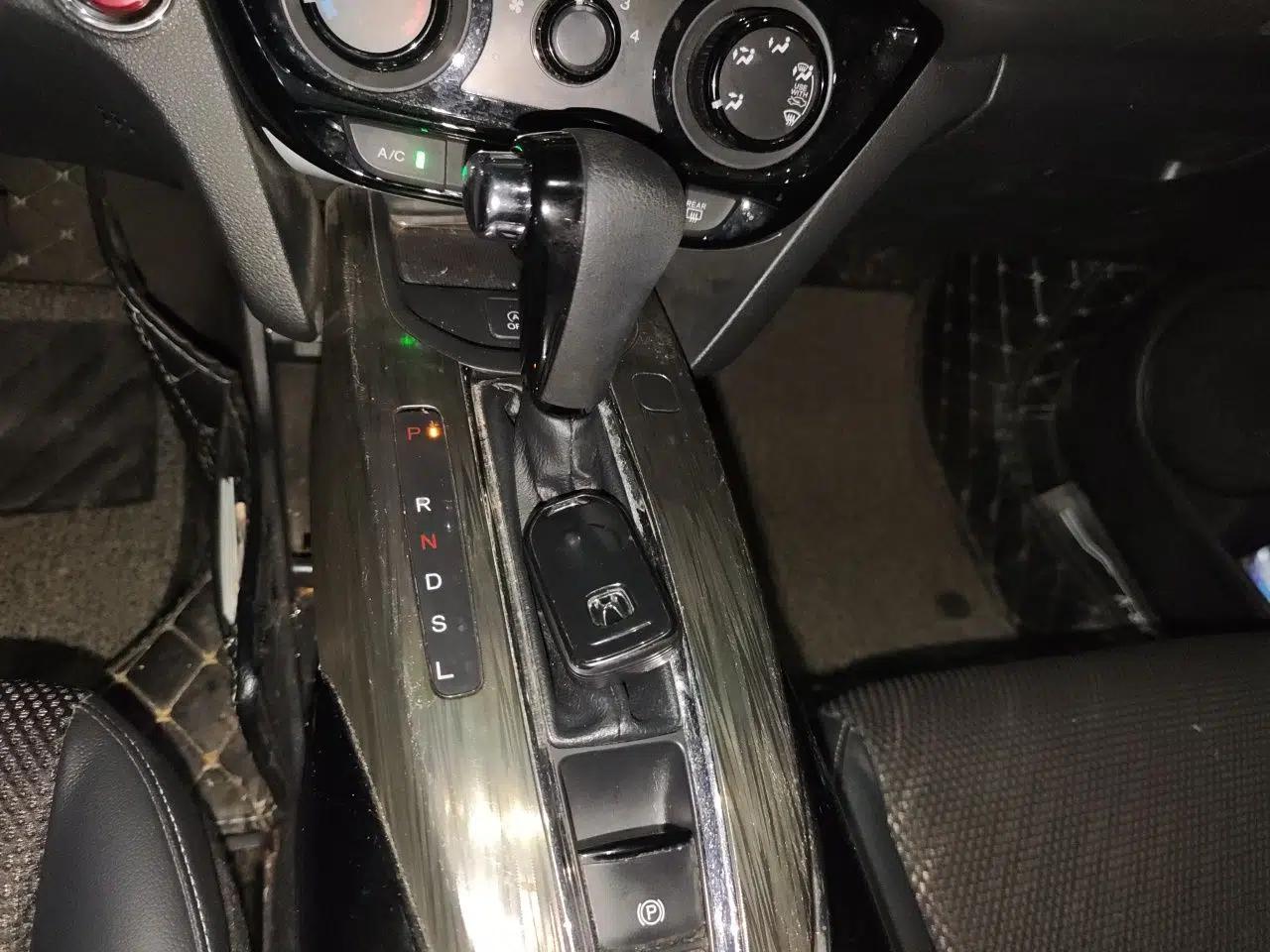 Honda XR-V 2017 1.8L EXi CVT Comfort Version — миниатюра 14