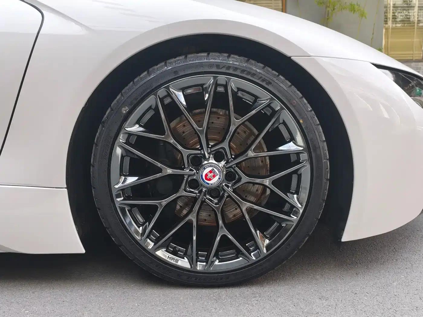 BMW i8 2014 Standard Edition — миниатюра 24
