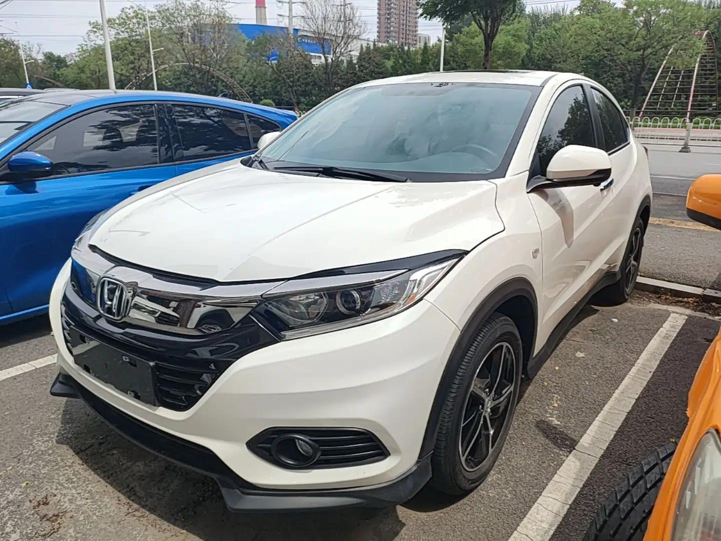 Honda Vezel 2020 1.5L CVT Pioneer Edition — миниатюра 1
