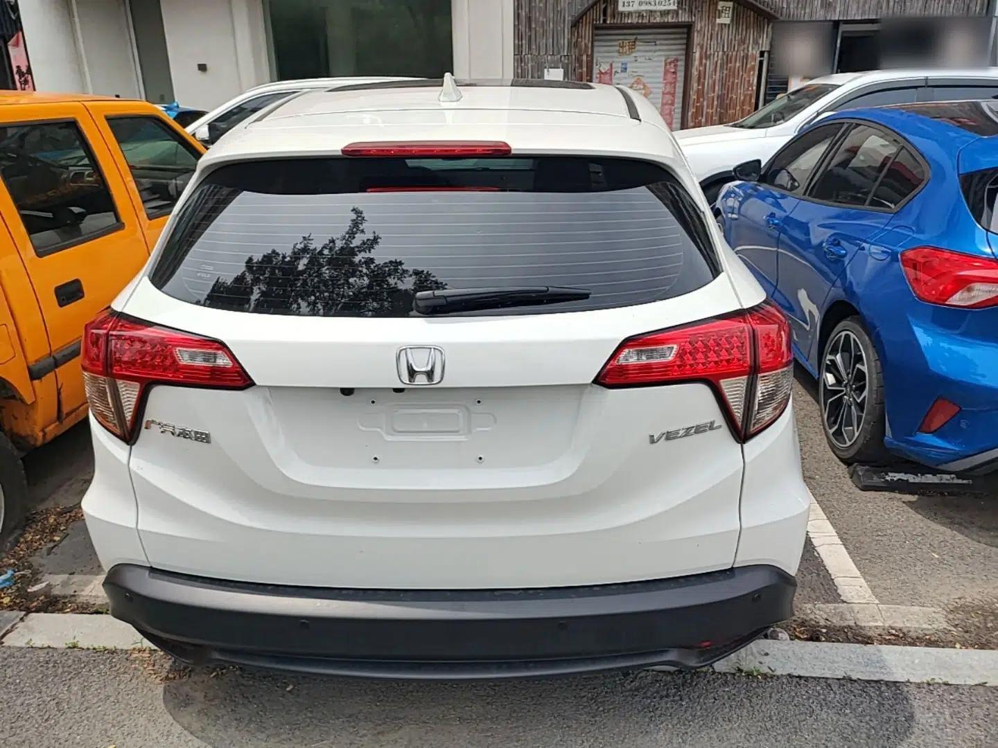 Honda Vezel 2020 1.5L CVT Pioneer Edition — миниатюра 5