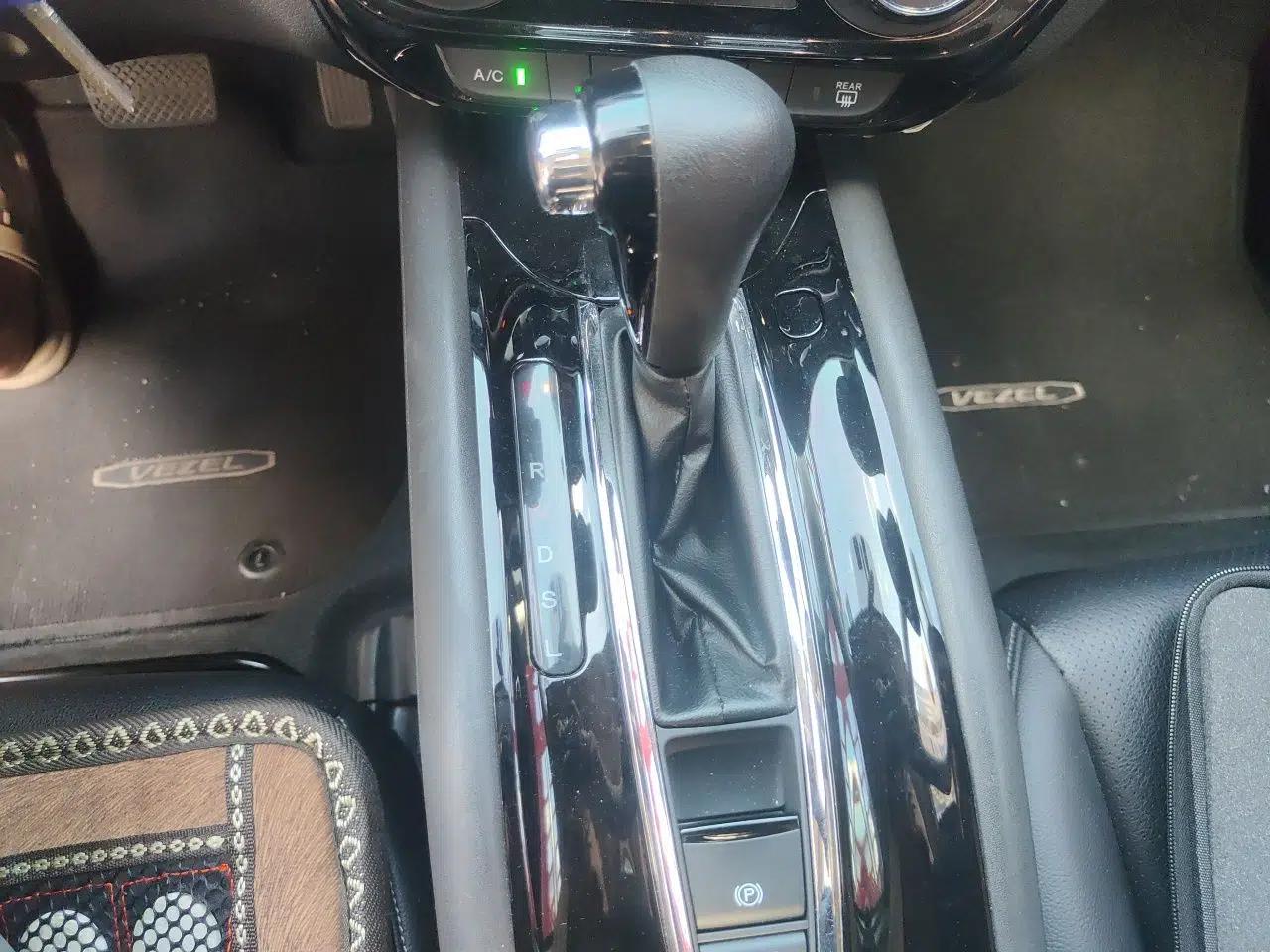 Honda Vezel 2019 1.5L CVT Pioneer Edition China VI — миниатюра 14