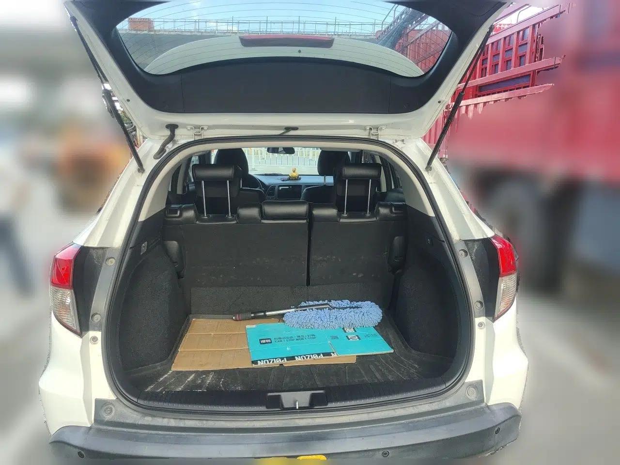 Honda Vezel 2019 1.5L CVT Pioneer Edition China VI — миниатюра 19