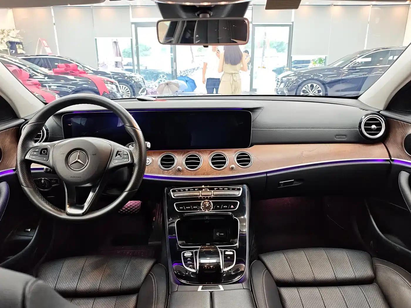 2016 Mercedes-Benz E-Class E 200 L — миниатюра 15