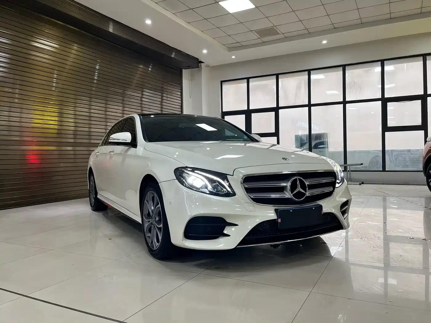 Mercedes-Benz E-Class 2020 E 300 L Sport Style — миниатюра 3