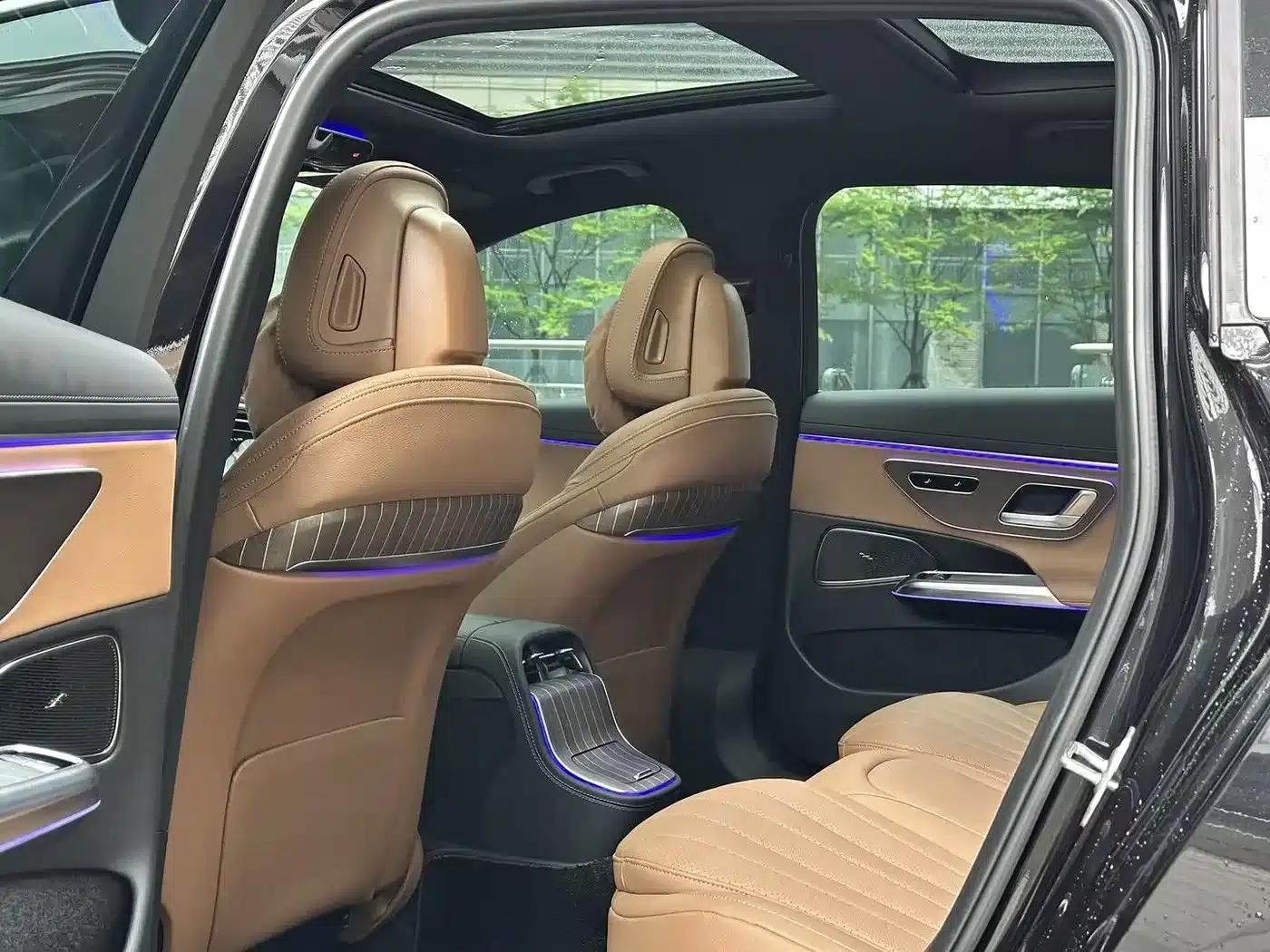 Mercedes-Benz E-Class PHEV 2024 E 350 e L Plug-in Hybrid Sedan — миниатюра 15