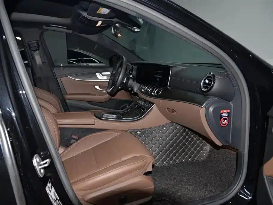 Mercedes-Benz E-Class PHEV 2023 E 350 e L Plug-in Hybrid Sports Sedan — миниатюра 20