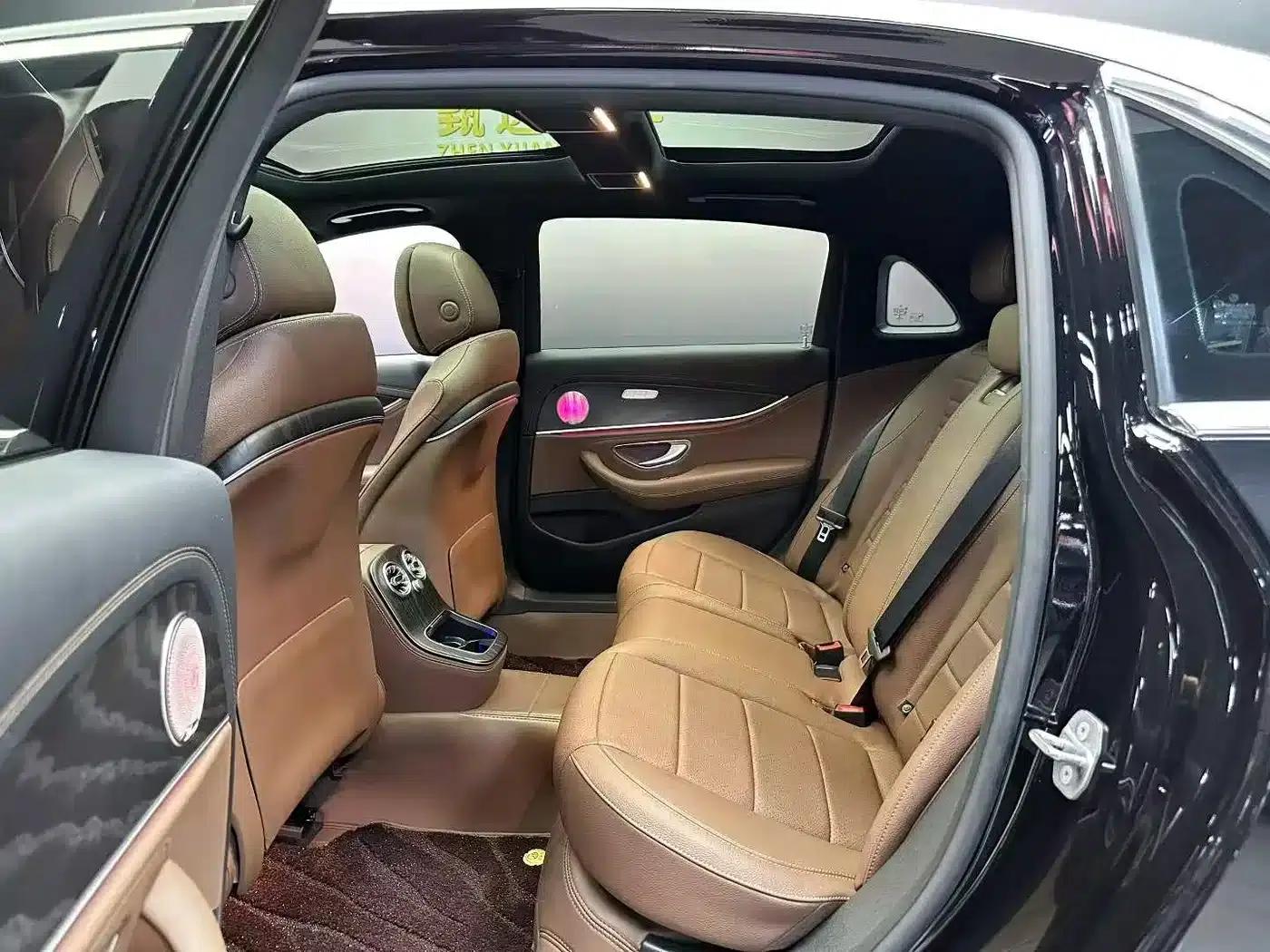Mercedes-Benz E-Class PHEV 2023 E 350 e L Plug-in Hybrid Sports Sedan — миниатюра 5