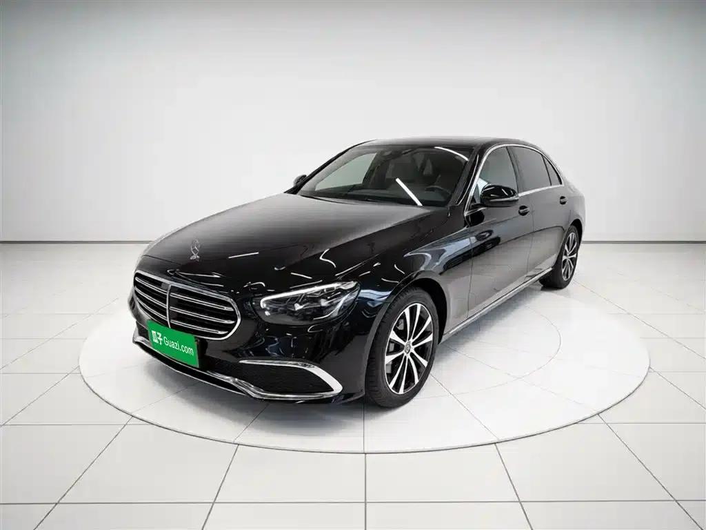 Mercedes-Benz E-Class PHEV 2022 Facelift E 350 e L Plug-in Hybrid Sedan — миниатюра 2