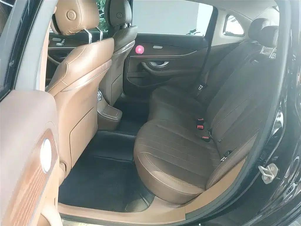 Mercedes-Benz E-Class PHEV 2022 Facelift E 350 e L Plug-in Hybrid Sedan — миниатюра 13