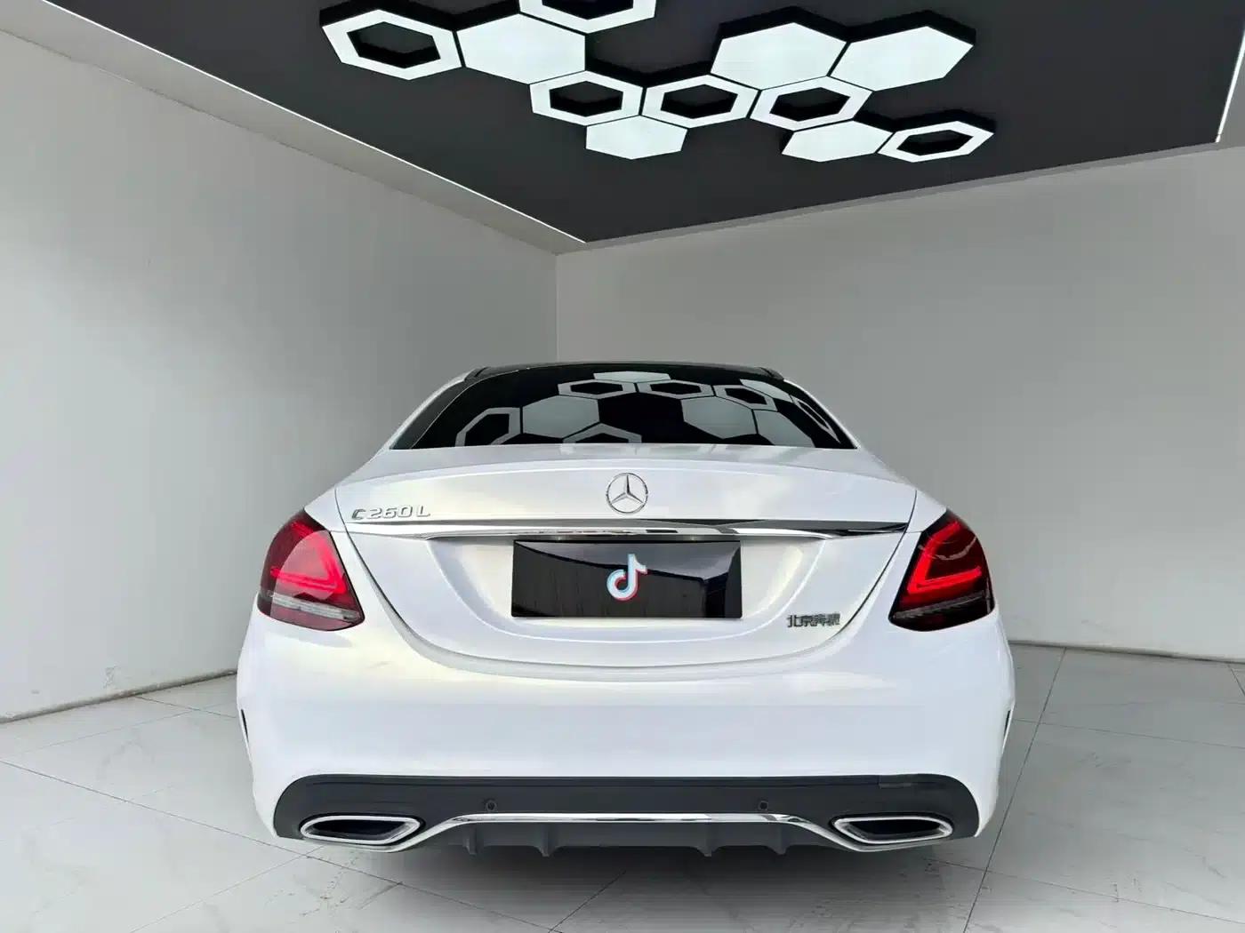 Mercedes-Benz C-Class 2020 Facelift C 260 L Sport Edition — миниатюра 8