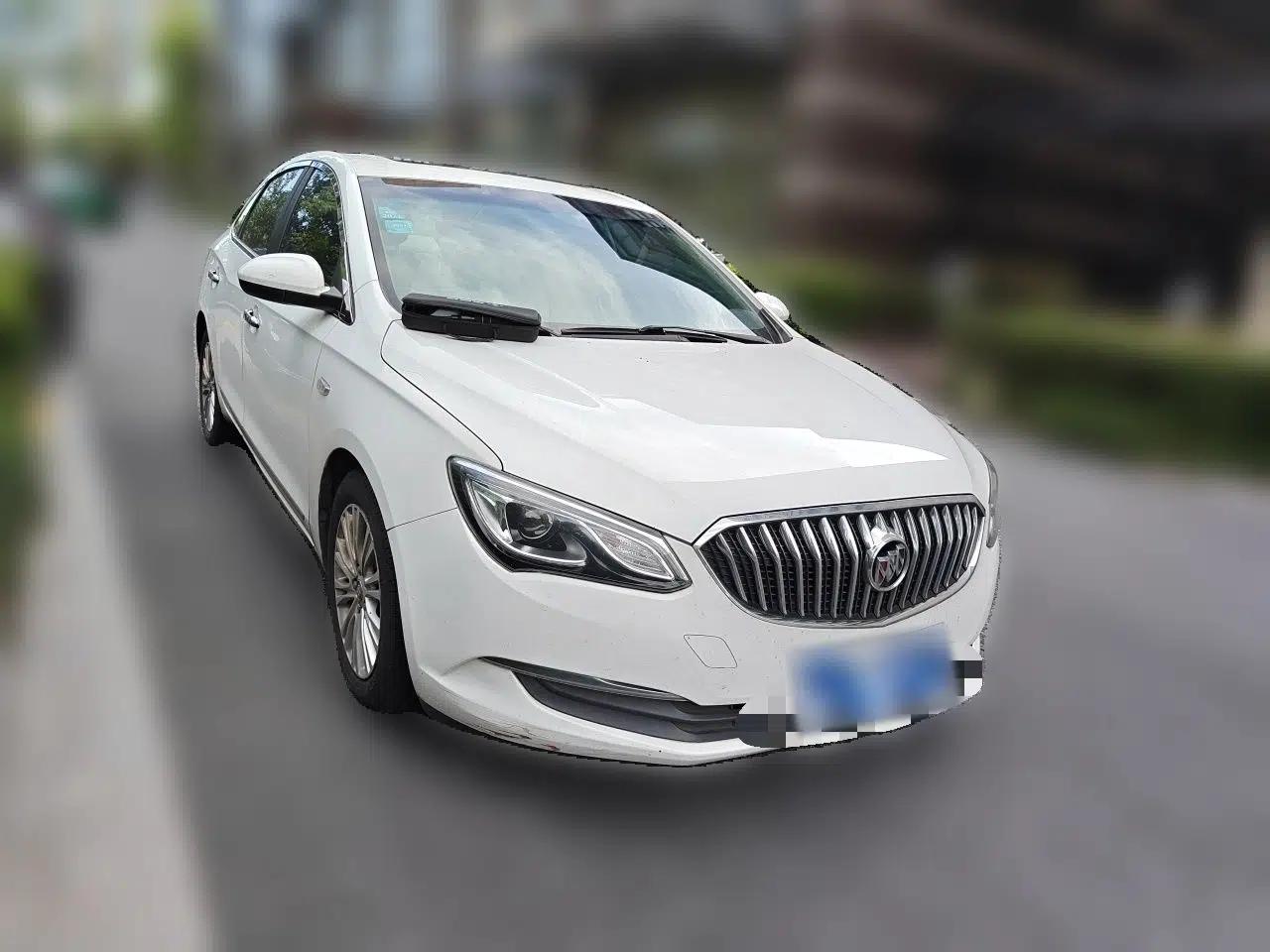Buick GT 2015 15N Automatic Elite Version — миниатюра 3