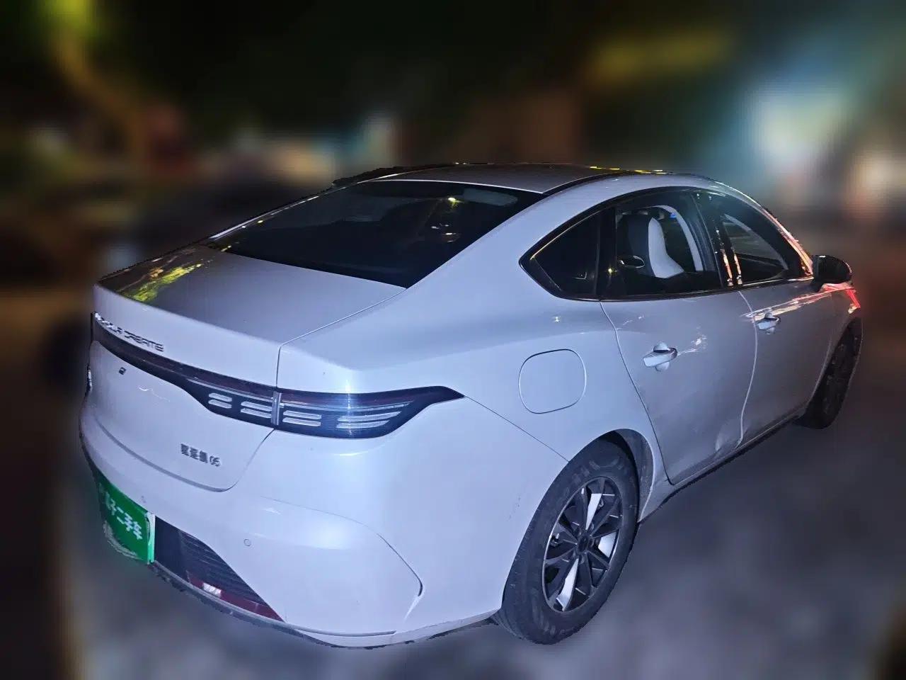 BYD Destroyer 05 2024 HONOR Edition DM-i 55KM Luxury Model — миниатюра 6