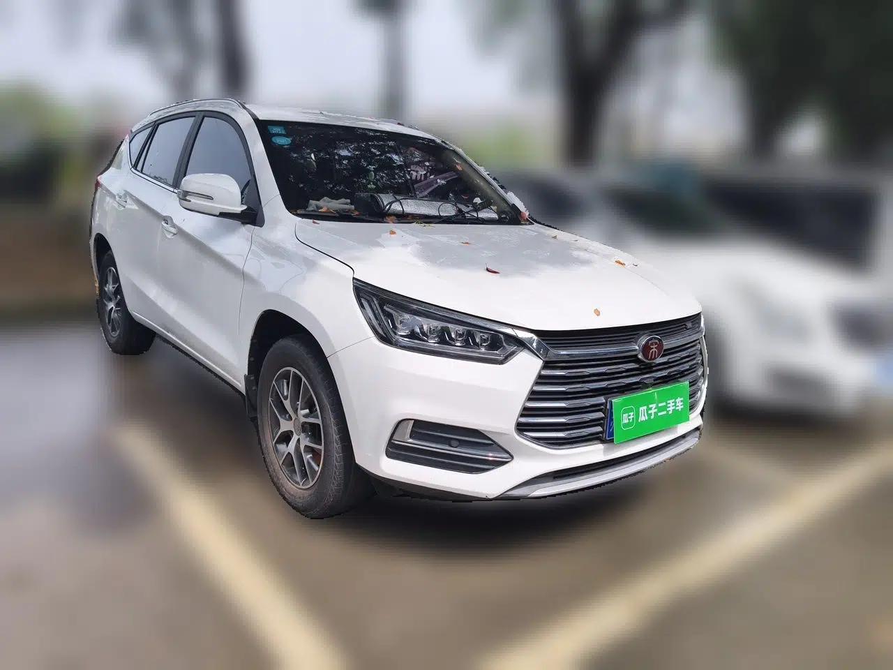 BYD Song 2018 1.5TI Manual Entry-Level Model — миниатюра 3