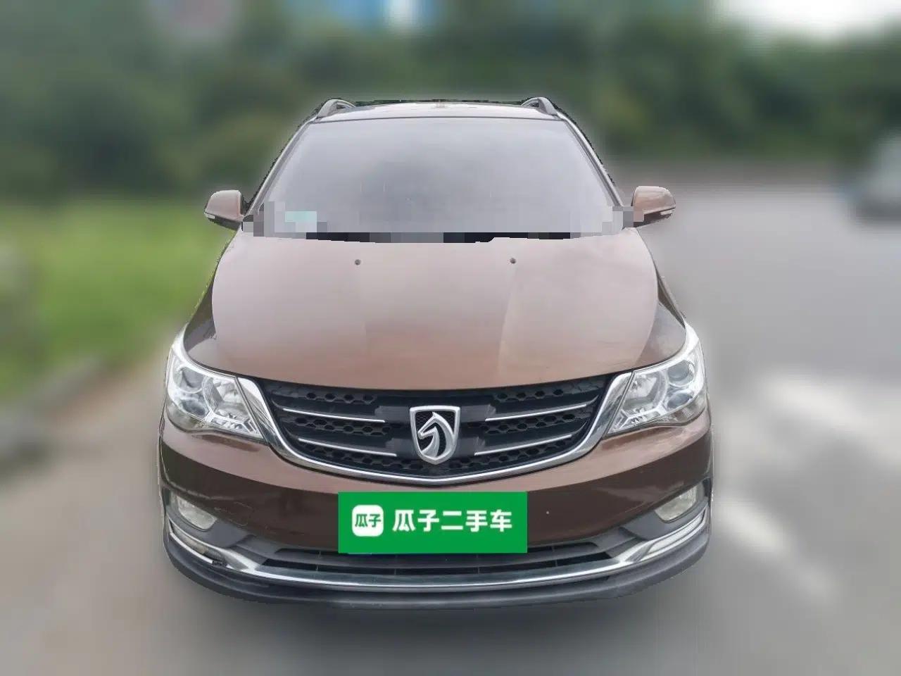 Baojun 730 2016 1.5L Manual Comfort Version 7 Seats China V Emission Standard — миниатюра 2