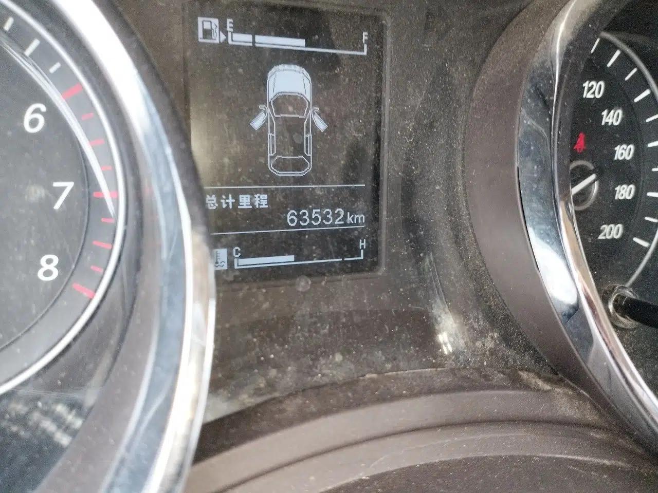 Baojun 730 2016 1.5L Manual Comfort Version 7 Seats China V Emission Standard — миниатюра 12