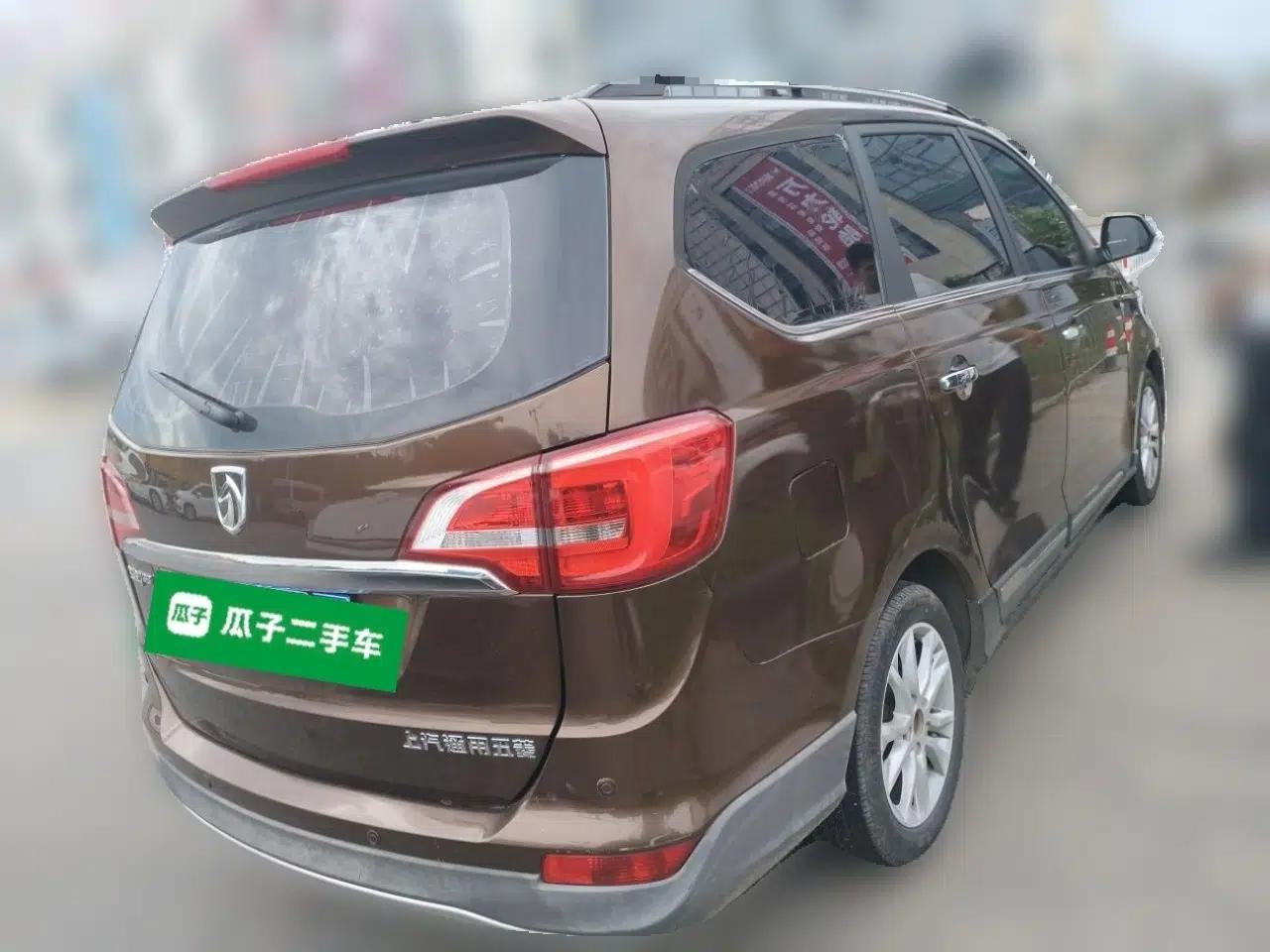 Baojun 730 2016 1.5L Manual Comfort Version 7 Seats China V Emission Standard — миниатюра 6