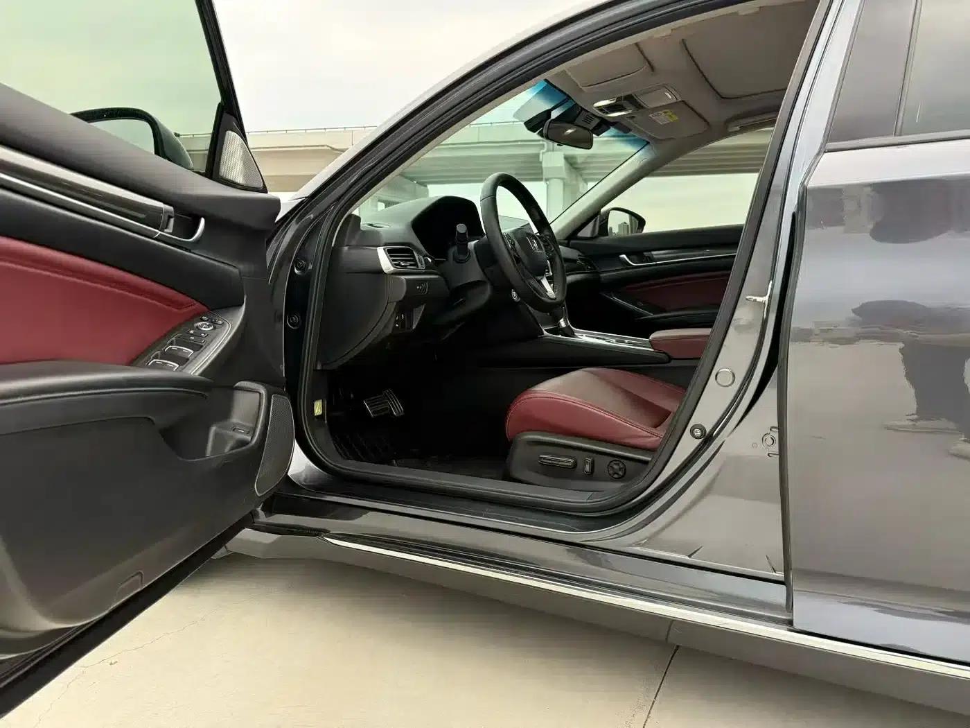 Accord 2022 260TURBO Phantom Night Premium Edition — миниатюра 4