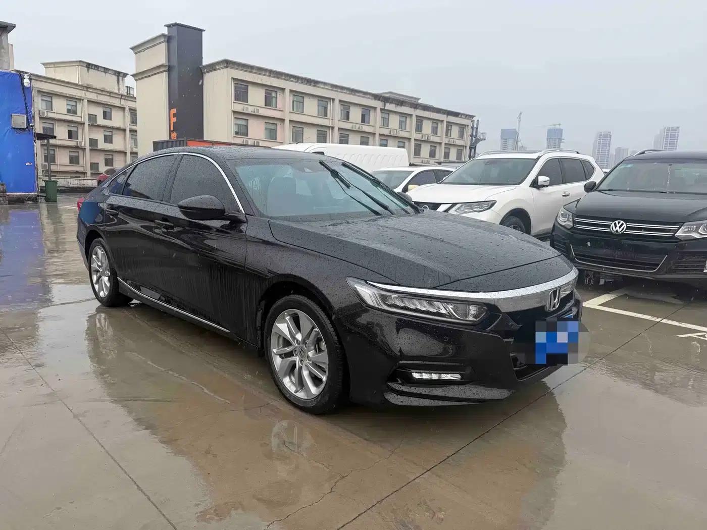 2018 Honda Accord 260TURBO Luxury Edition (China VI Emission Standard) — миниатюра 3