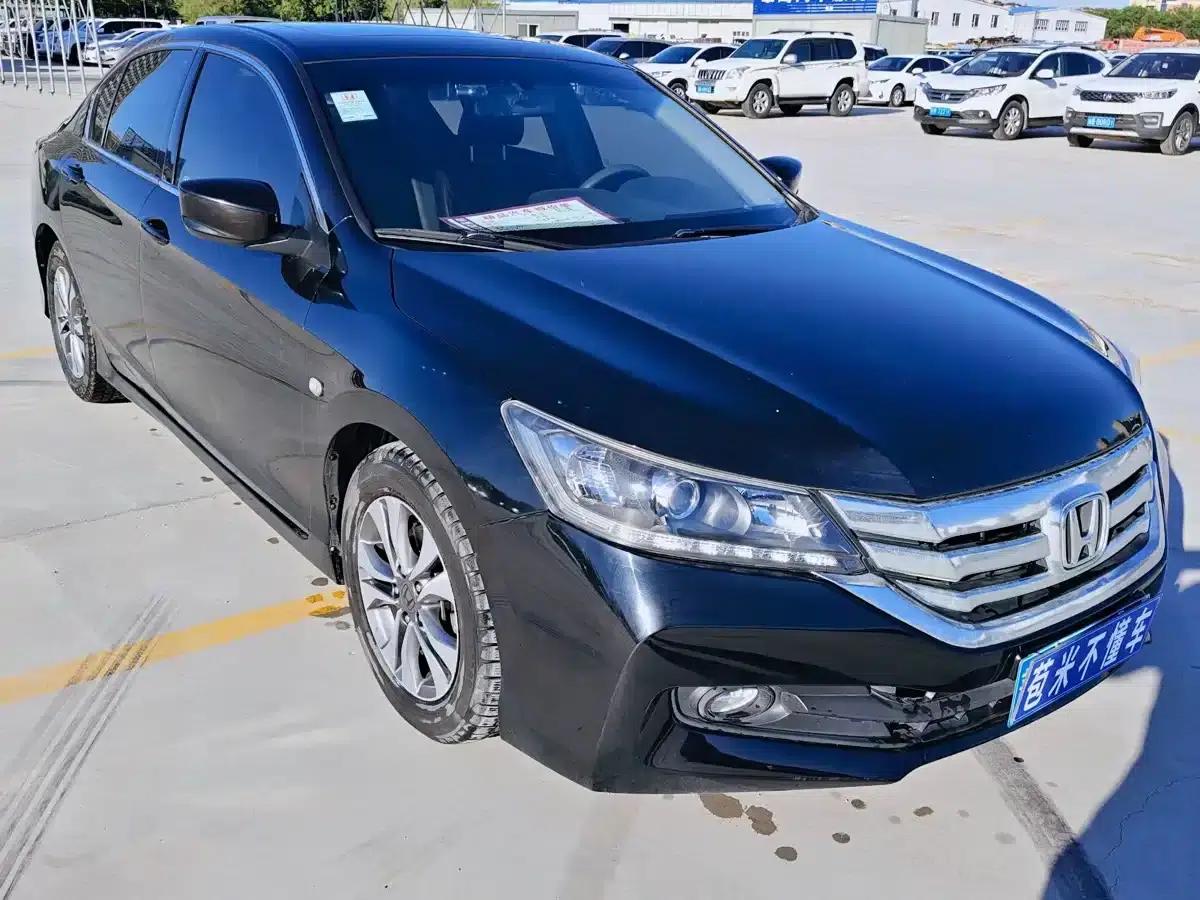 2014 Honda Accord 2.0L LX Comfort Edition — миниатюра 3