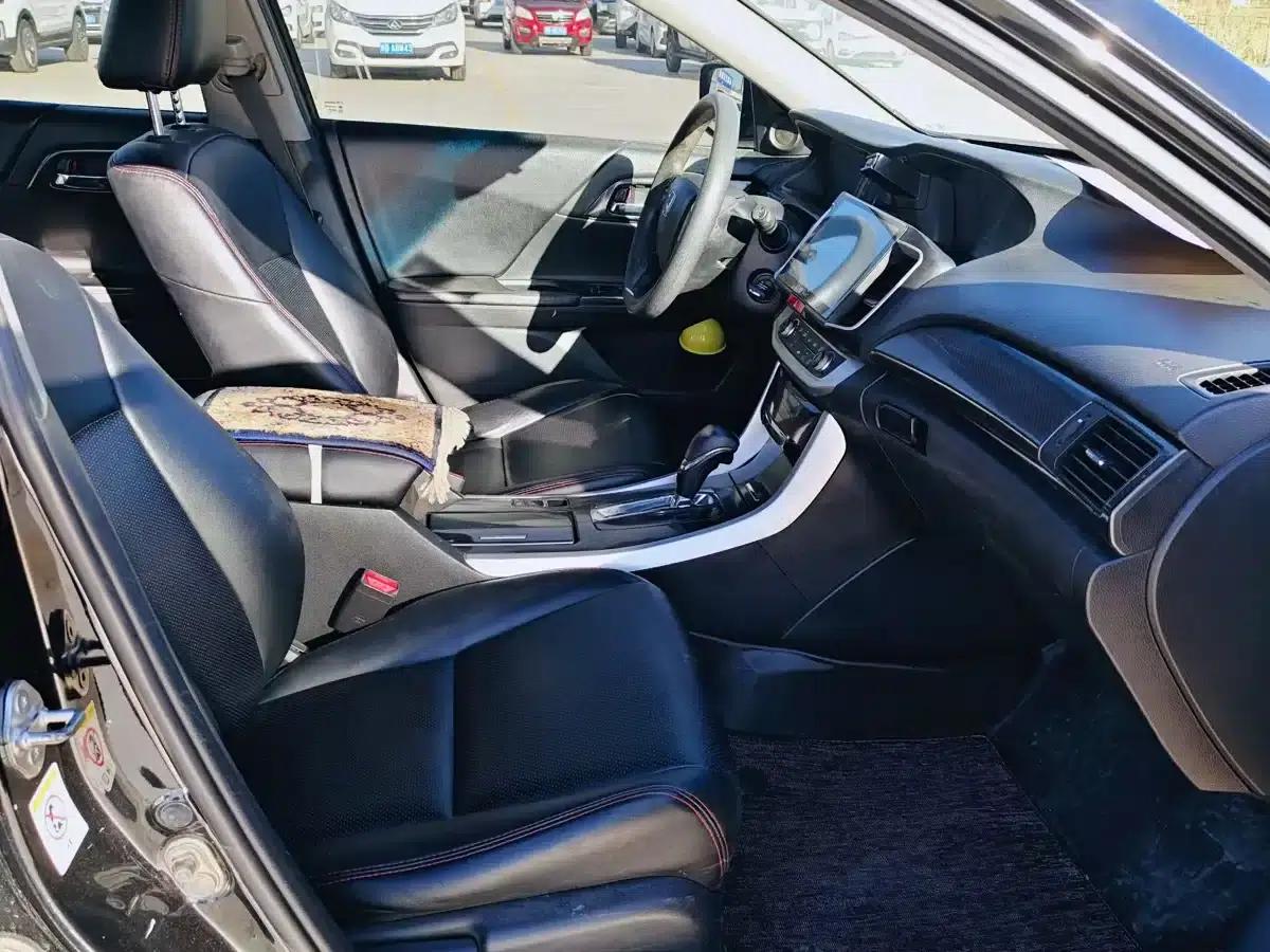 2014 Honda Accord 2.0L LX Comfort Edition — миниатюра 6