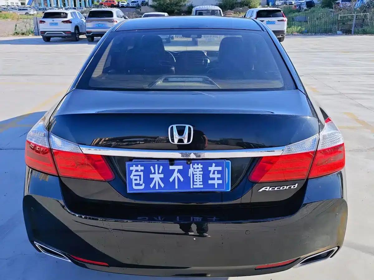 2014 Honda Accord 2.0L LX Comfort Edition — миниатюра 8