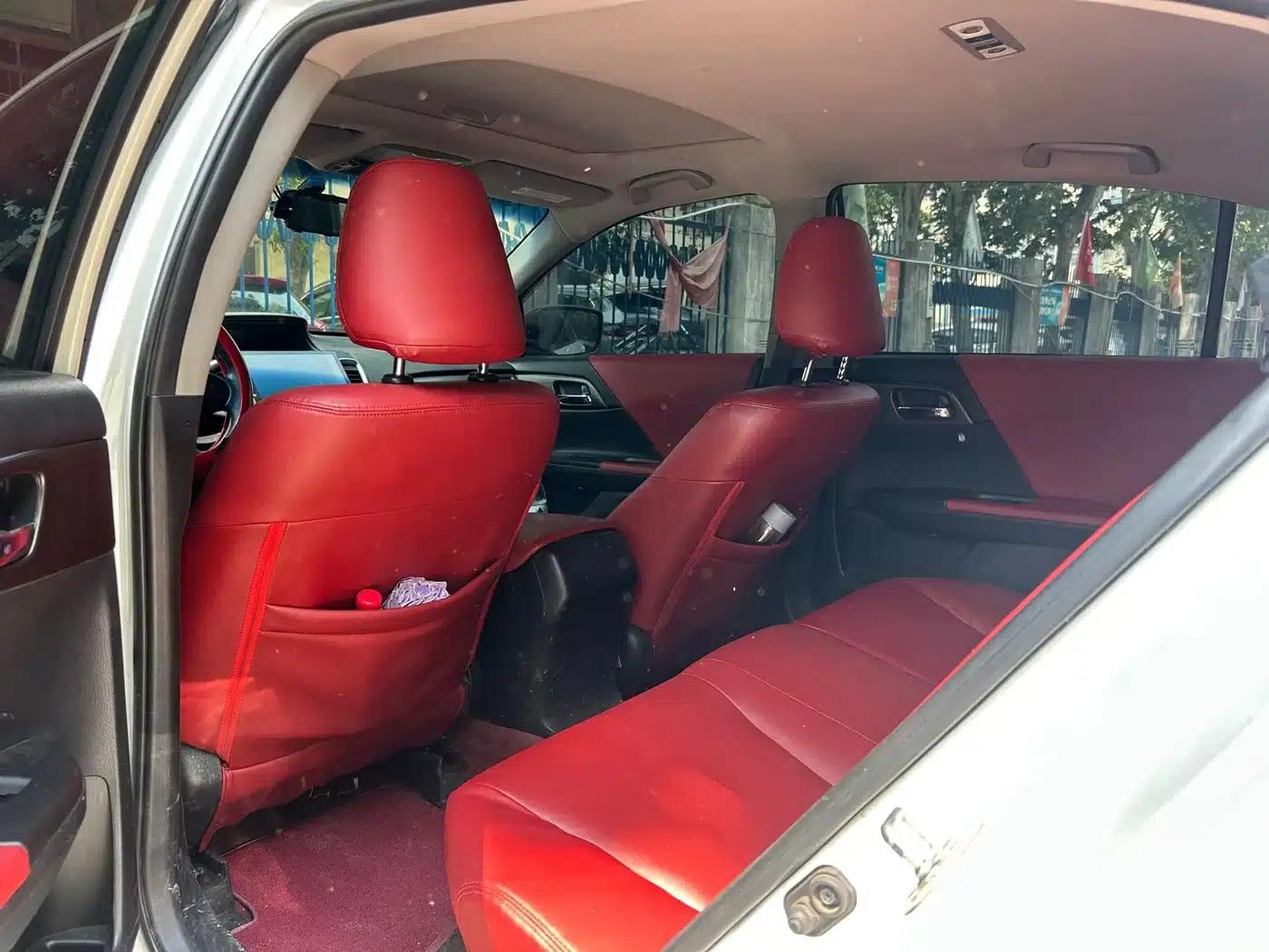 2015 Honda Accord 2.0L LX Comfort Edition — миниатюра 3