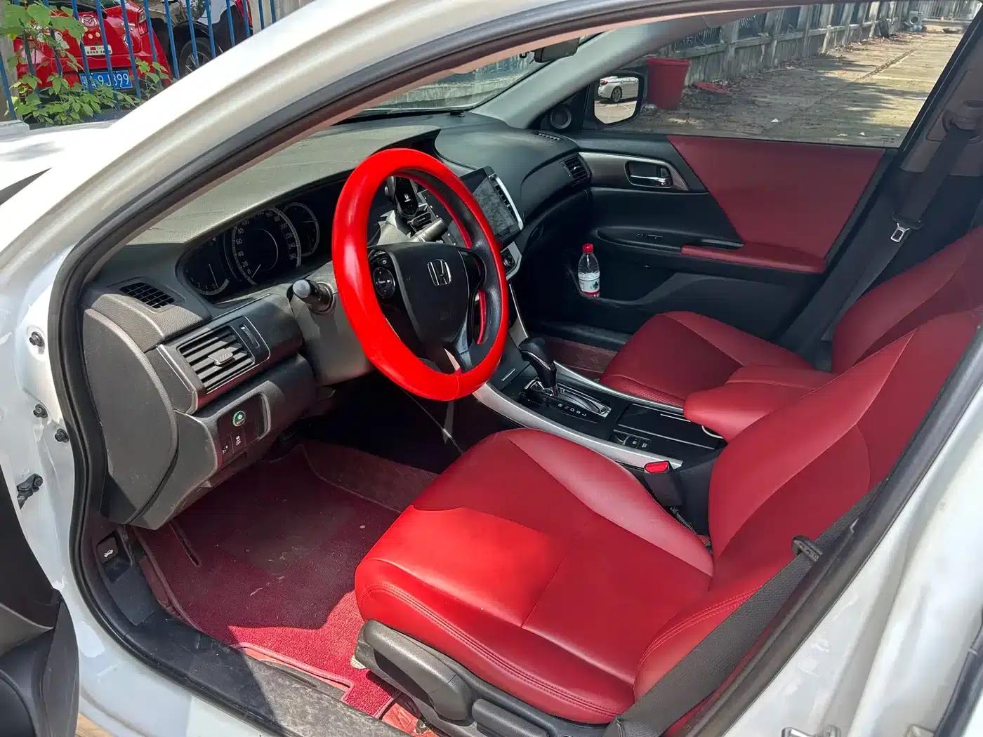 2015 Honda Accord 2.0L LX Comfort Edition — миниатюра 4