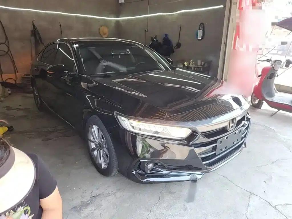 2022 Honda Accord 260TURBO Luxury Edition — миниатюра 4