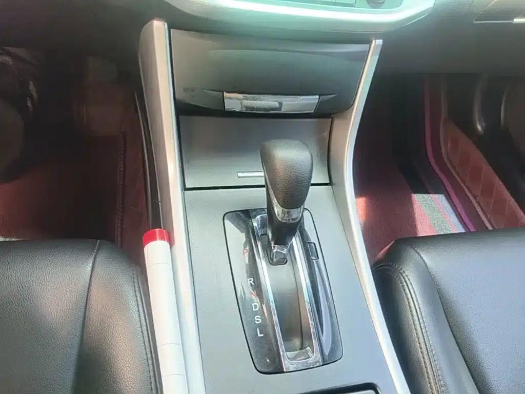 2015 Honda Accord 2.0L LX Comfort Edition — миниатюра 14