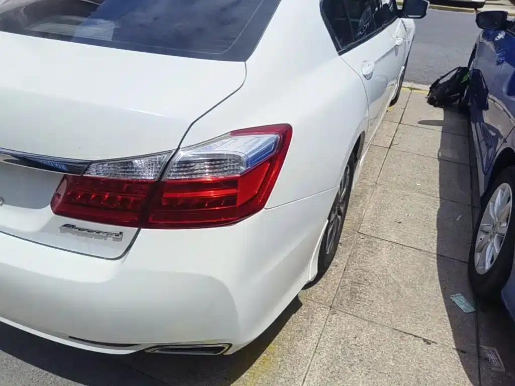 2015 Honda Accord 2.0L LX Comfort Edition — миниатюра 8