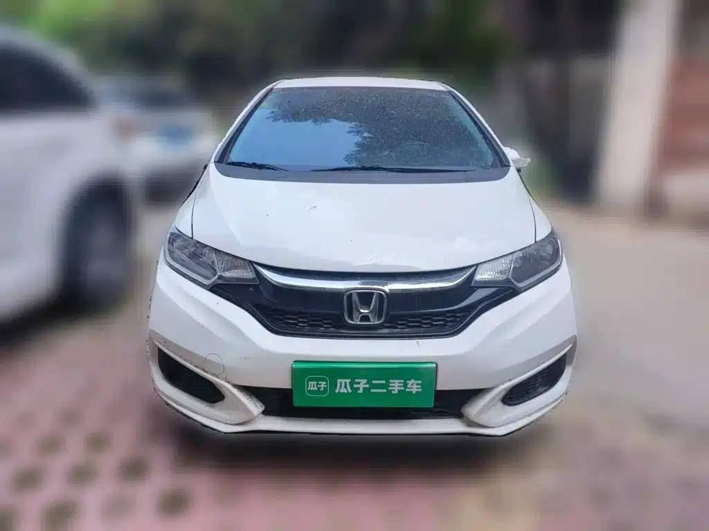 Honda Fit 2018 1.5L Manual Comfort Edition — миниатюра 3