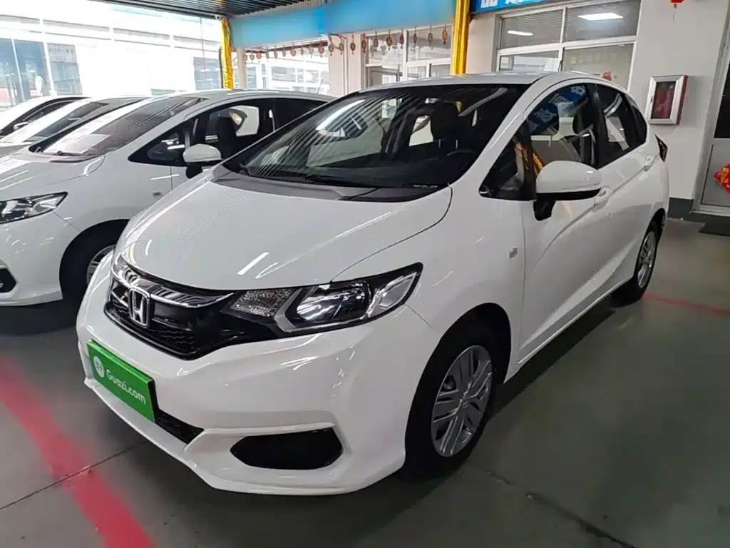 Honda Fit 2018 1.5L CVT Comfort Edition — миниатюра 2